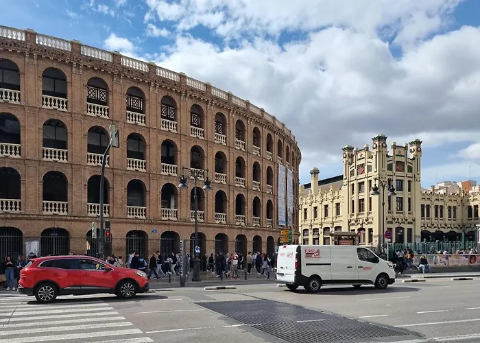 Centrica De Lujo Gv 3 Pansiyon