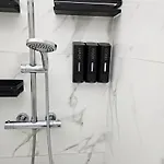 Centrica De Lujo Gv 3 * Walencja