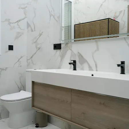 Habitación Céntrica De Lujo Gv 3 Séjour chez l'habitant *